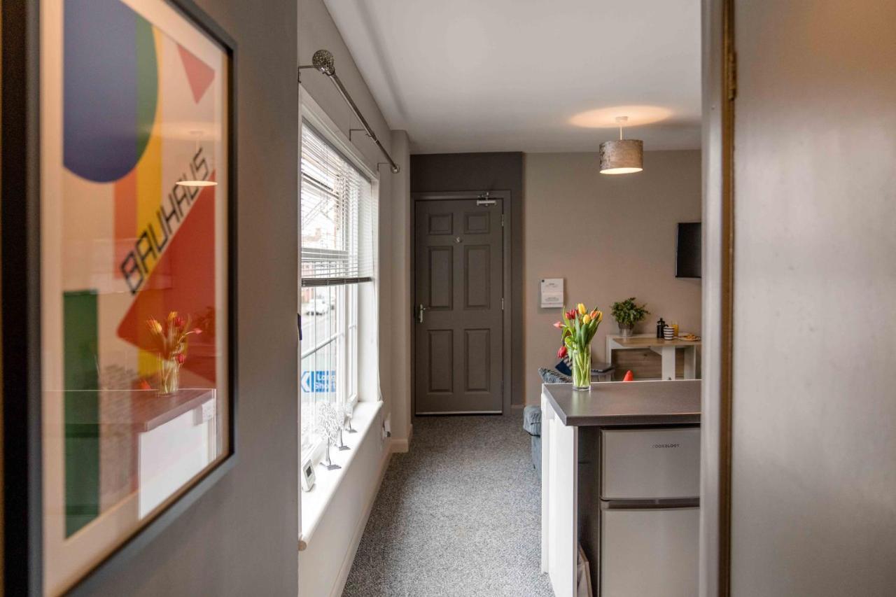 טוקסברי The Exchange Apartments With Permit Parking מראה חיצוני תמונה